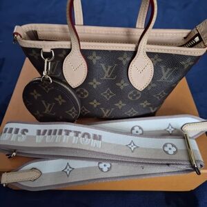 Louis Vuitton Monogram Crossbody Bag with Beige Accents